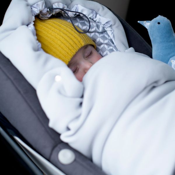 Einschlagdecke für Babyschale und Kinderwagen aus Baumwolle und Softshell  WINTER